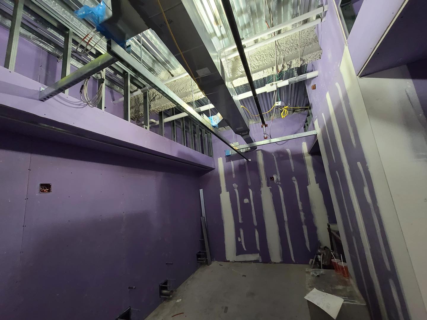 Toilet Partition Unistrut Installation Toilet Partition Unistrut Being Installed